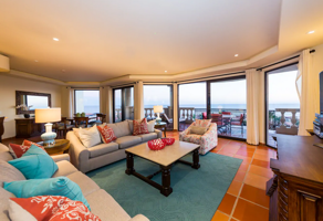 Foto de inmueble en Blvd. Lázaro Cárdenas 910, El Medano Ejidal, 23479 Cabo San Lucas, B.C.S. #910, Col. Arco Iris C.P. 23456, Los Cabos
