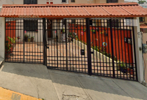 Foto de inmueble en Avenida del Pavo Real  #42 , Col. Las Alamedas C.P. 52970, Atizapán de Zaragoza