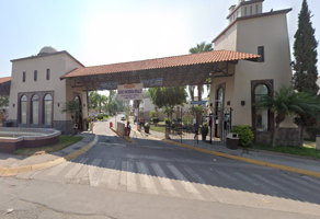 Foto de inmueble en Circuito Hacienda Jacarandas #000, Col. Los Pajaritos C.P. 45428, Tonalá