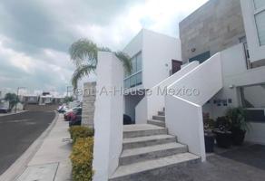 Foto de inmueble en Blvd. del Lago 21, 76922 El Pueblito, Qro. #21, Col. El Manantial C.P. 76922, Corregidora