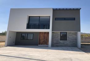 Foto de inmueble en Av. Paseo de El Edén, Blvrd Bosques de Sta Anita 2377, Santa Ana Tepetitlán, 45645 Tlajomulco de Zúñ #2377, Col. Triventi Residencial C.P. 45645, Tlajomulco de Zúñiga