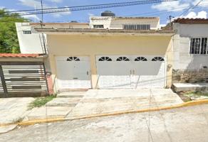 Foto de inmueble en Calle Luis Velez Chacón 759 #759, Col. Santa Cruz C.P. 29019, Tuxtla Gutiérrez