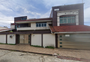 Foto de inmueble en Avenida Pino Suárez  #1305, Col. Benito Juárez Norte C.P. 96576, Coatzacoalcos