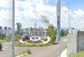 Foto de inmueble en Libramiento sur poniente, Moralta, C. Monte Kenia 7, moralta, 76900 Santiago de Querétaro, Qro., Col. El Sorgo C.P. 76900, Corregidora