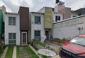 Foto de inmueble en Loma de la Rosa  #507, Col. Puerta Blanca C.P. 58095, Morelia