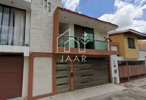 Foto de inmueble en Av. Roma 53, Centro, 91193 Xalapa-Enríquez, Ver. #53, Col. Paseo de la Reina C.P. 91193, Xalapa