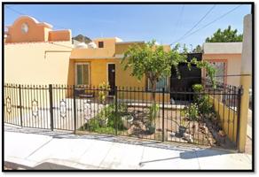 Foto de inmueble en ALBATROS 4, Col. El Álamo C.P. 85448, Guaymas