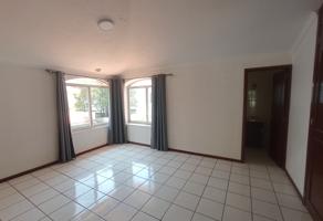 Foto de inmueble en Paseo San Luis , Col. Valle Real C.P. 45019, Zapopan