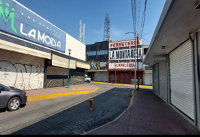 Foto de inmueble en Calle Porfirio Díaz 102 #102, Col. Tlalnepantla Centro C.P. 54000, Tlalnepantla de Baz