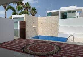 Foto de inmueble en Residencial Altabrisa, C. 11, Villas del Sol, 97118 Mérida, Yuc., Col. Villas Del Sol C.P. 97118, Mérida