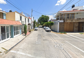 Foto de inmueble en Calle Mercaderes #00Int. 00, Col. Jardines del Country C.P. 44210, Guadalajara