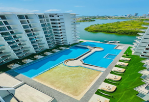 Foto de inmueble en Blvd Marina Mazatlan  #2403, Col. Marina Mazatlán C.P. 82103, Mazatlán