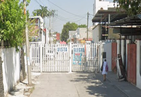 Foto de inmueble en Rosas, Vista Alegre, 62980 Tlaquiltenango, Mor. #20, Col. Vista Alegre C.P. 62980, Tlaquiltenango
