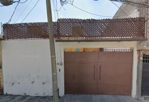 Foto de inmueble en PLOMO  #25, Col. Lázaro Cárdenas C.P. 62553, Jiutepec