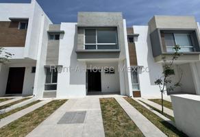 Foto de inmueble en El Marques, 76269 Santiago de Querétaro, Qro., Col. Desarrollo Habitacional Zibata C.P. 76269, El Marqués