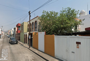 Foto de inmueble en Aramen, Félix Ireta, 58070 Morelia, Mich., Col. Félix Ireta C.P. 58070, Morelia