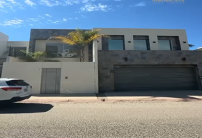 Foto de inmueble en Av Del Bosque, Hacienda Agua Caliente, Tijuana, B.C., Col. Hacienda Agua Caliente C.P. 22030, Tijuana