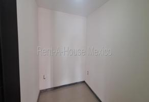 Foto de inmueble en Calle Ricardo Flores Magón 215 #215, Col. La Magdalena Otzacatipan C.P. 50210, Toluca