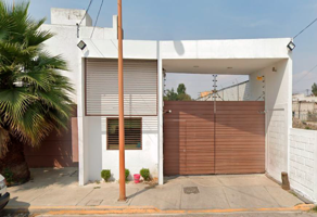 Foto de inmueble en Calle Atlaco Oriente, Col. Ampliación Momoxpan C.P. 72775, San Pedro Cholula