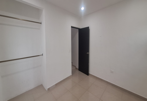 Foto de inmueble en C. Nicolás Bravo 1237, San Miguel Totocuitlapilco, 52143 San Miguel Totocuitlapilco, Méx. #1237, Col. San Miguel Totocuitlapilco C.P. 52143, Metepec