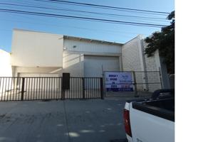 Foto de inmueble en Av Hidalgo 870, Segundo de Cobián Centro, 27000 Torreón, Coah. #870, Col. Cuarto de Cobian Centro C.P. 27000, Torreón