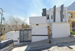Foto de inmueble en Cádiz, Cerradas de Cumbres, 64349 Monterrey, N.L., Col. Cumbres Madeira C.P. 64349, Monterrey