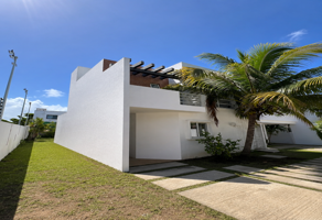 Foto de inmueble en paseo la joya, Col. Campestre C.P. 77717, Solidaridad