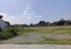 Foto de inmueble en Venustiano Carranza, Col. Santiago Teyahualco C.P. 54980, Tultepec