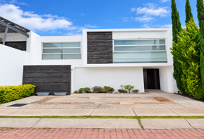 Foto de inmueble en Av. Siglo XXI 102, Fraccionamiento Nura, 20908 Aguascalientes, Ags. #102, Col. Nura C.P. 20908, Jesús María