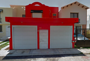 Foto de inmueble en Calle Loma la Cortina  #141, Col. Loma Larga C.P. 58095, Morelia