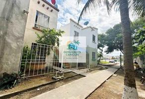 Foto de inmueble en Av Leona Vicario, Cancún, Q.R., Col. Villas Otoch Paraíso C.P. 77539, Benito Juárez
