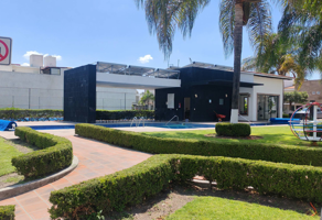 Foto de inmueble en 12 de Octubre 310, Sin Nombre, 38027 Celaya, Gto. #310, Col. Pedregal de San Ángel C.P. 38027, Celaya