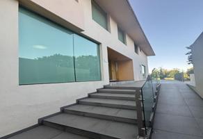 Foto de inmueble en P.º de Las Primaveras, Lomas de Vista Hermosa, 05100 Ciudad de México, CDMX, Col. Lomas de Vista Hermosa C.P. 05100, Cuajimalpa de Morelos