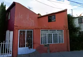 Foto de inmueble en Av. Ferrocarril #10, Col. IV Centenario C.P. 20260, Aguascalientes
