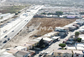 Foto de inmueble en Av. Vía Rápida Pte.,, Col. Camino Viejo C.P. 22123, Tijuana