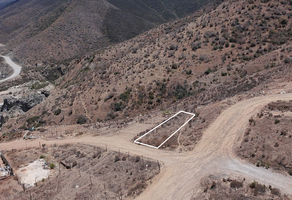 Foto de inmueble en , Col. Esperanza C.P. 22852, Ensenada
