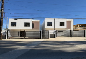 Foto de inmueble en Principal, Col. Las Lomitas C.P. 22810, Ensenada