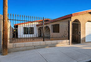 Foto de inmueble en DEL PRESENTE, Col. Valle de Álamo C.P. 21225, Mexicali