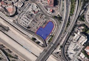Foto de inmueble en Terreno en Venta de 5,584.52 m2, a un Costado de la Garita de San Ysidro, Tijuana, Col. Zona Urbana Río Tijuana C.P. 22010, Tijuana