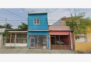 Foto de inmueble en Sin nombre de calle #317, Col. Morelos I II y III C.P. 24026, Campeche