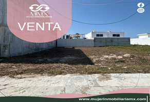 Foto de inmueble en Calle 5 lote 16, Col. Residencial del Lago C.P. 24158, Carmen