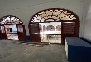 Foto de inmueble en Calle 12, Col. San Francisco de Campeche  Centro. C.P. 24000, Campeche