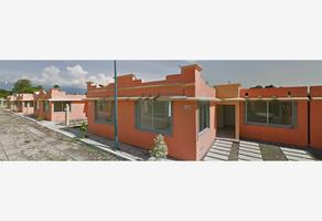 Foto de inmueble en CEDROS 10 #00, Col. La Arbolada C.P. 30640, Huixtla