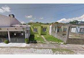 Foto de inmueble en Sin nombre de calle, Col. Las Palmeras C.P. 29520, Pichucalco