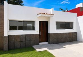 Foto de inmueble en Ave. Josefina Garcia, Col. Yalchivol C.P. 30039, Comitán de Domínguez