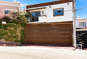 Foto de inmueble en Casa EN Venta CON 4 Habitaciones Y Paneles Solares,  Frente A Parque #2209, Col. Cumbres I C.P. 31217, Chihuahua