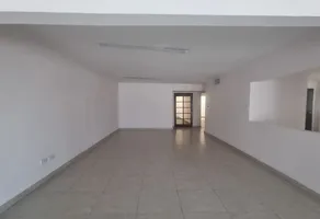 Foto de inmueble en Calz Gomez Morin #58, Col. La Merced II C.P. 27276, Torreón