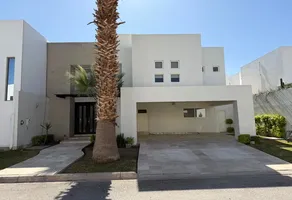 Foto de inmueble en Gavilanes #104, Col. Las Villas C.P. 27105, Torreón