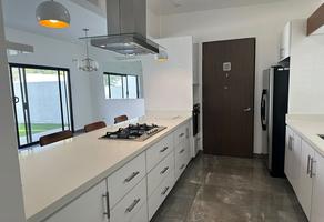 Foto de inmueble en Calle Monet, Col. Los Arrayanes C.P. 25209, Saltillo
