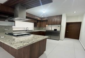 Foto de inmueble en Av. Privanzas, Col. Privanzas del Campestre C.P. 25369, Arteaga